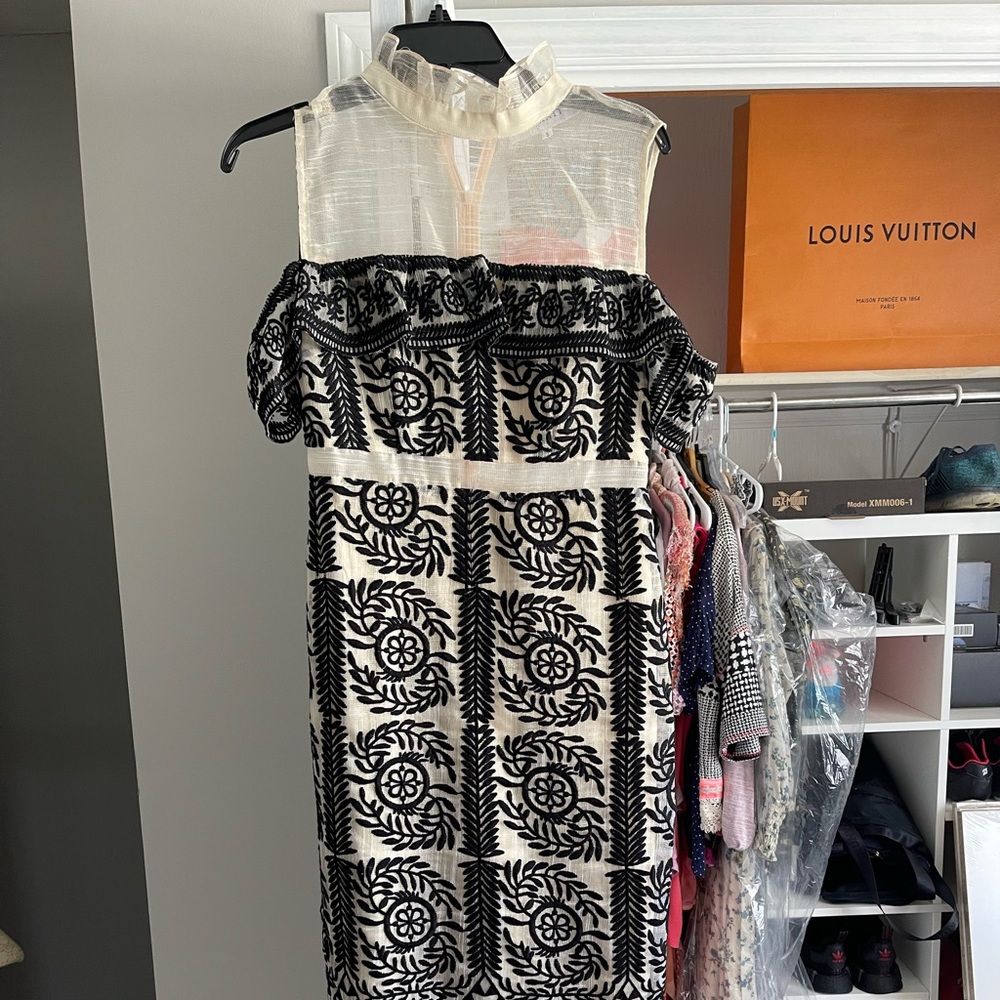 Elliatt Soirée Dress